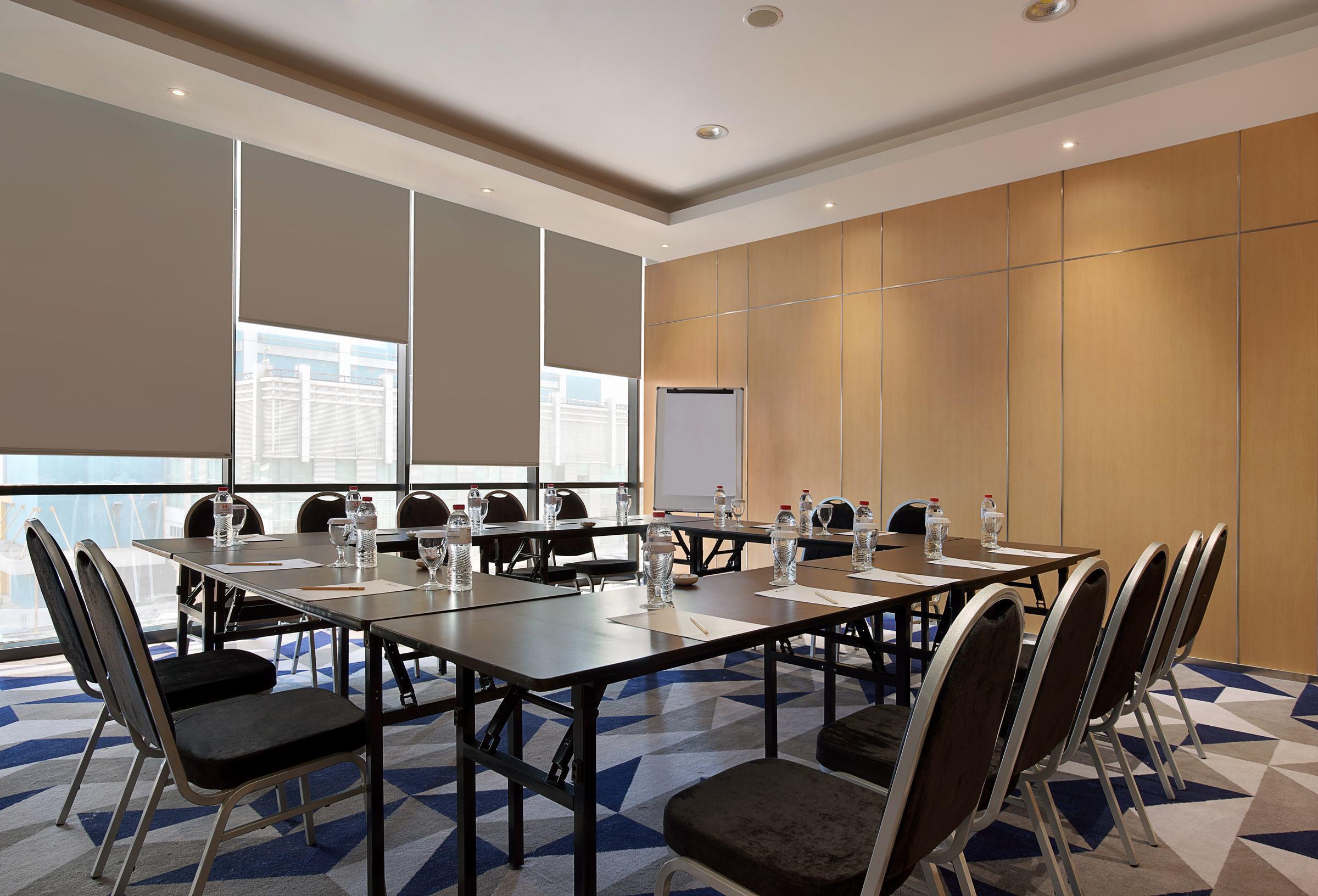 Swiss-Belinn Simatupang Dżakarta Zewnętrze zdjęcie